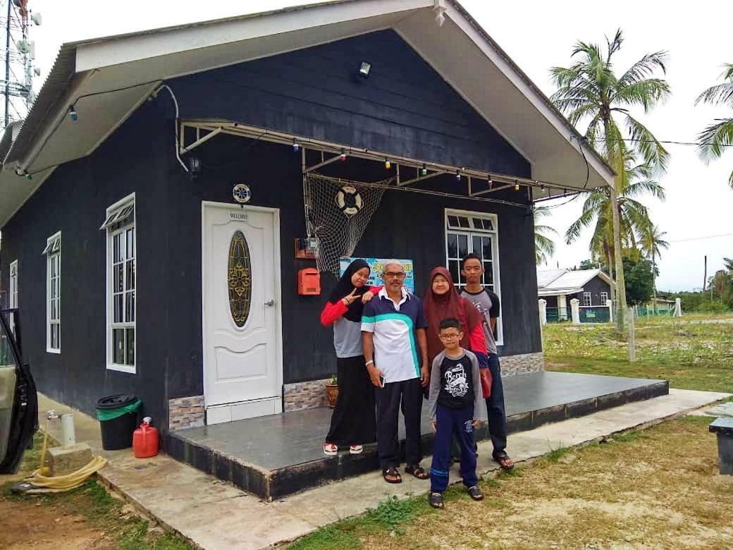 Penarik Baru Homestay Kampung Penarik Eksteriør bilde